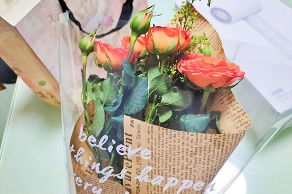 女神節(jié)丨祝你向陽而生，光芒萬丈！